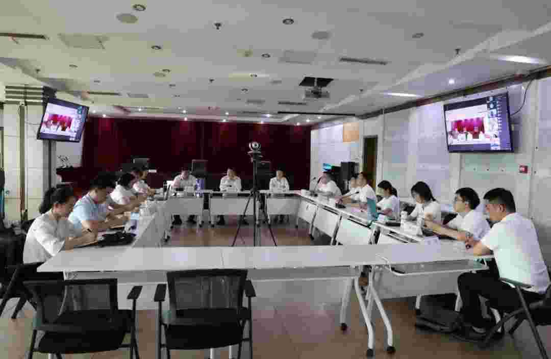 各企業負責人圍繞發展全過程工程咨詢主題展開了熱烈的討論